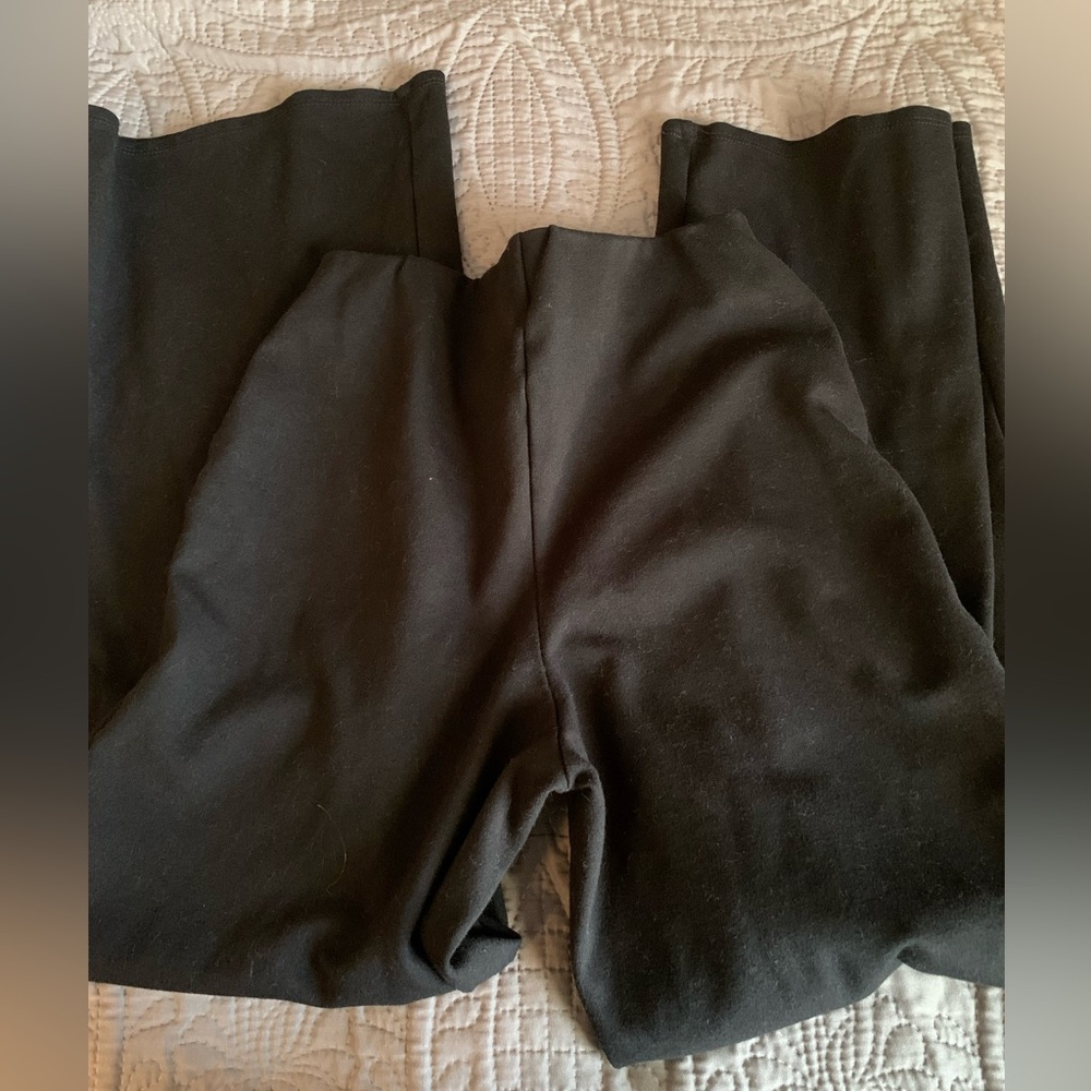 Woman’s black Vest and pants set - Picture 6 of 8